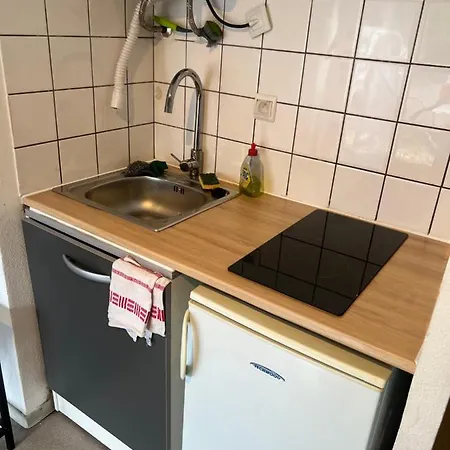 Lägenhet Studio Proche Gare Avec Parking Prive N 9 Mulhouse